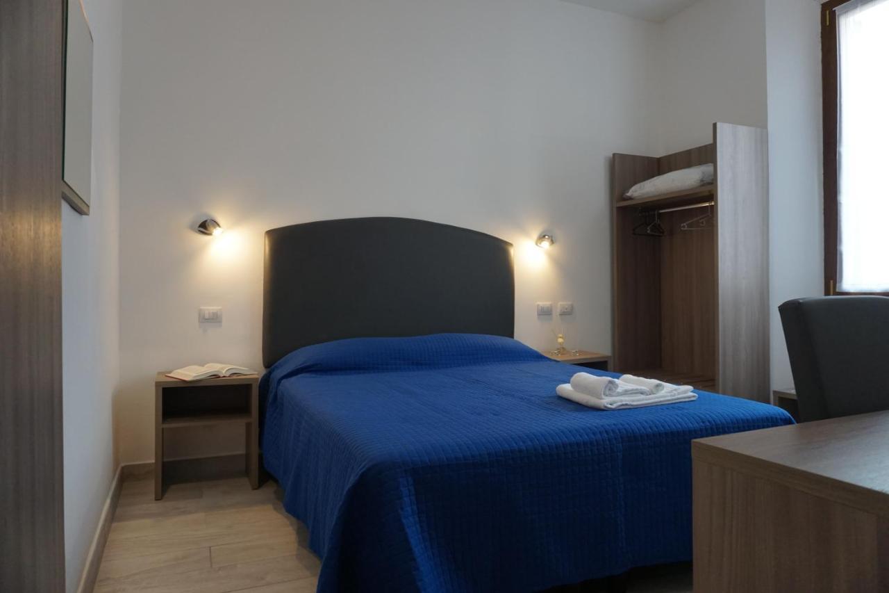 Holiday Rooms Флоренція Екстер'єр фото
