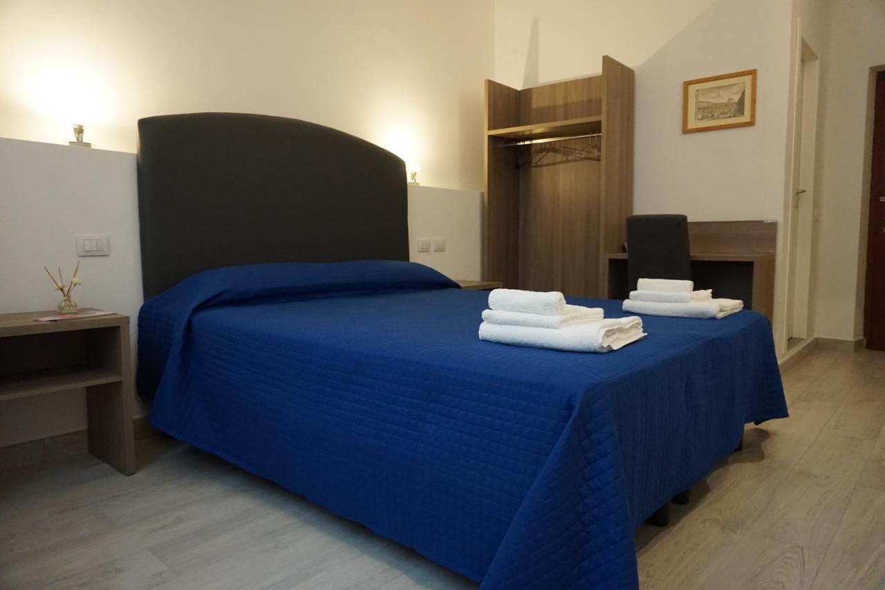 Holiday Rooms Флоренція Екстер'єр фото